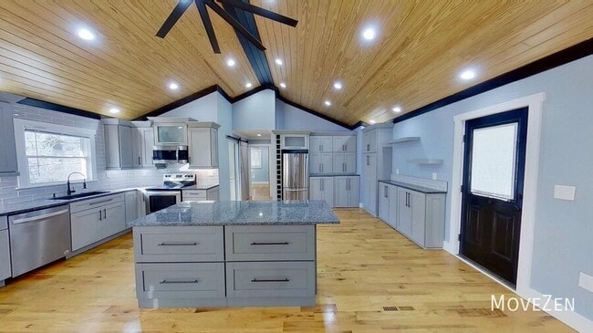 Photo - 208 N Sunset Dr