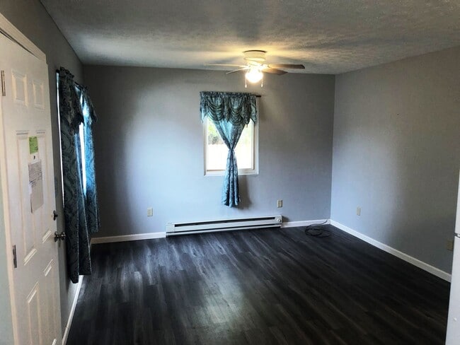 Photo - 520 - 1136-38 Delos Unit 1138 Delos