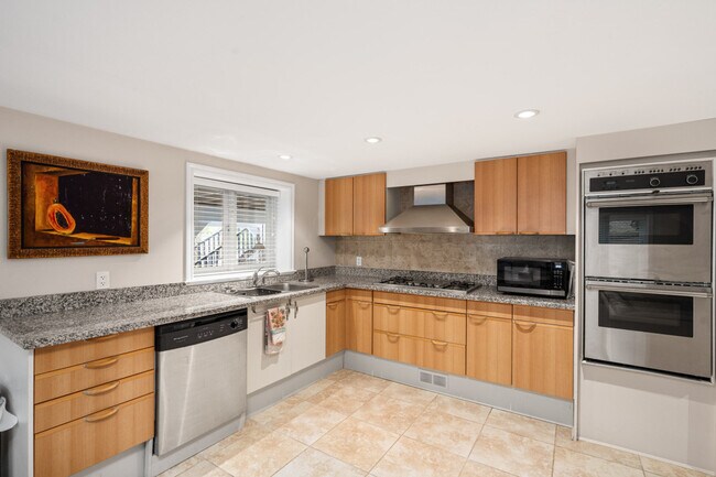 Photo - 2876 W 49th Ave Unité SI ID1504823P