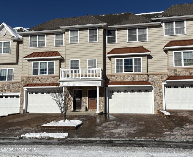 Photo - 58 White Oak Ln Townhome