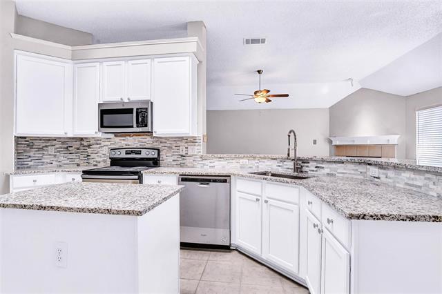 Photo - 11121 Covey Ln