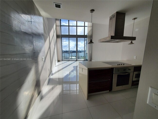 Photo - 1100 Biscayne Blvd