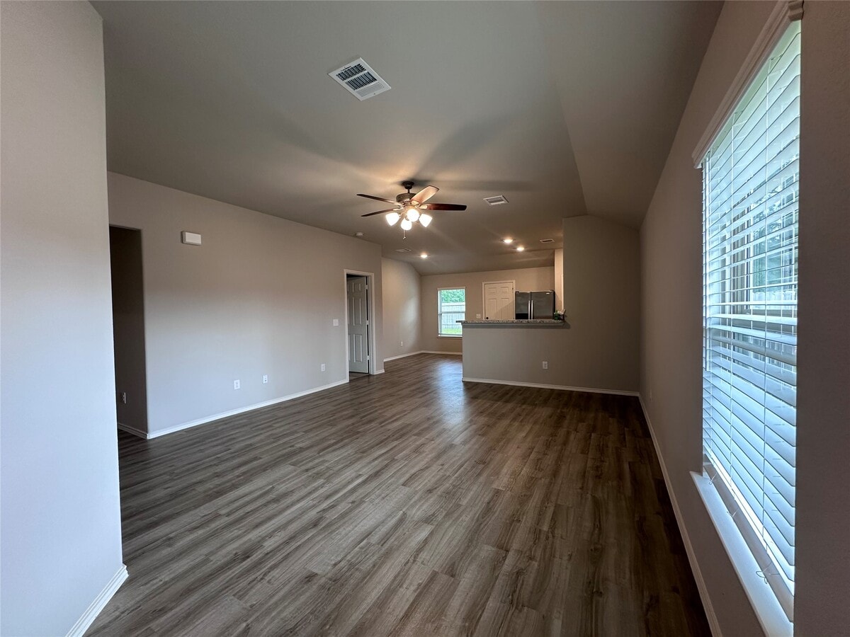 Photo - 270 Cumberland Forest Dr