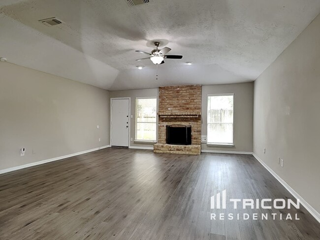Photo - 20243 Smithfield Crossing Ln