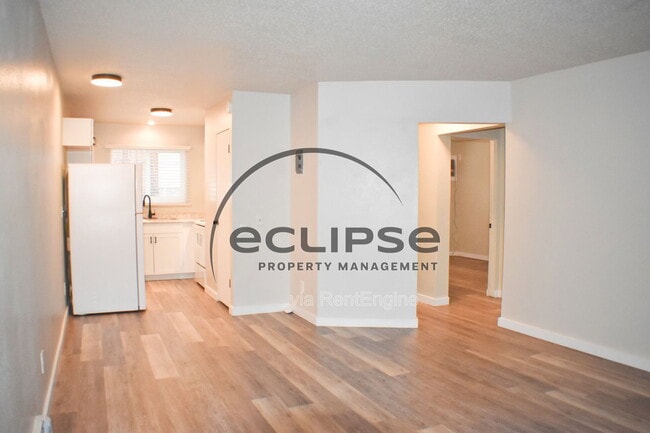 Photo - 450 Chipeta Ave Unit 05