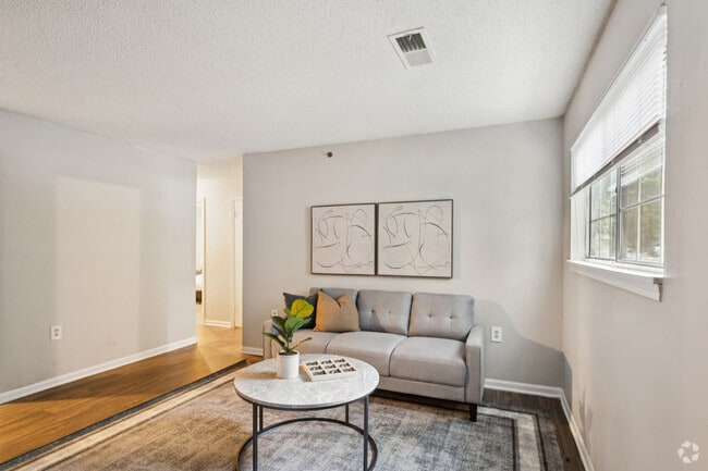 Building Photo - 2615 Kenridge Pkwy Rental