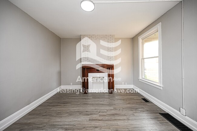Photo - 243 Williams Ave