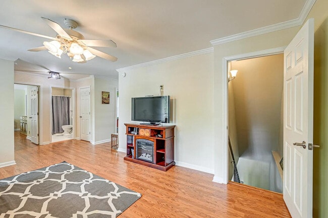 Photo - 4984 Webster Rd Unidad ID1385876P