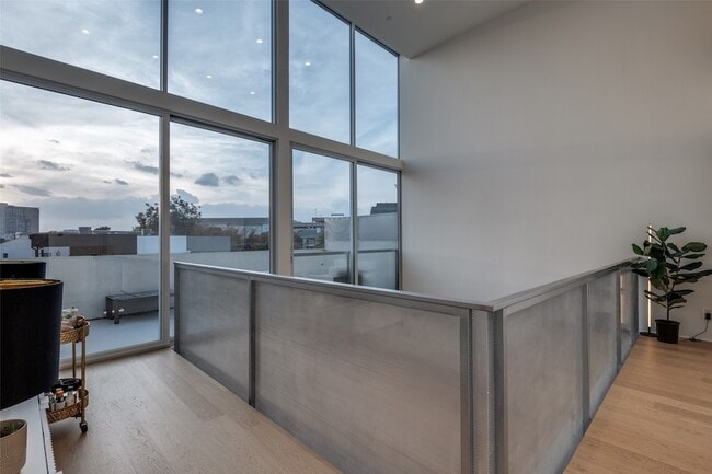 Photo - 4626 Coles Manor Pl