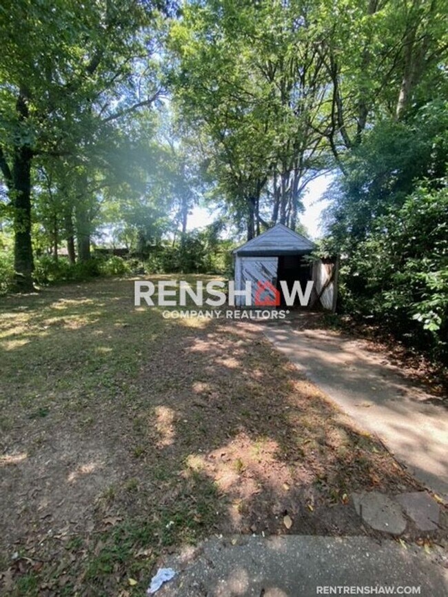 Classic 2/1 In Berclair Now Available For Rental House Rental in Memphis, TN