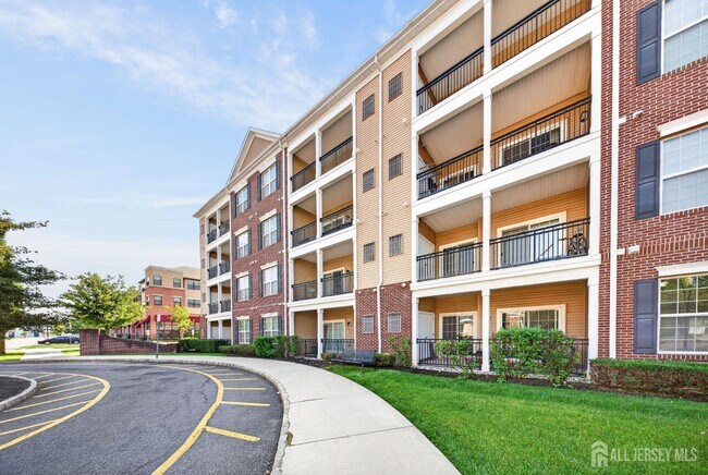 645 Doral Ct