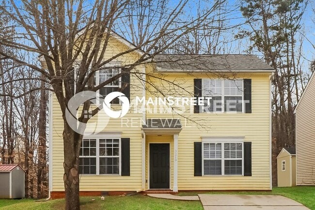 Building Photo - 3 Bedroom Pet-Friendly Home in CHARLOTTE, NC with Main Street Renewal