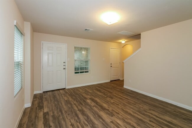 Photo - 6046 Peaceful Ridge Dr