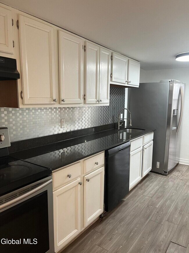 Photo - 9 St Joseph's Terrace Unit 0A