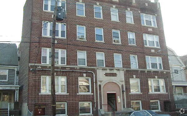 Photo - 142 Arlington Ave