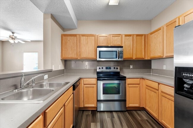 Photo - 575 Oakleaf Plantation Pkwy