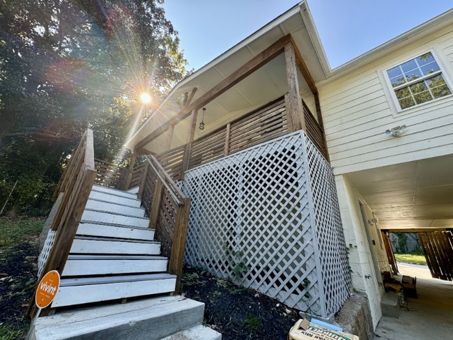 Photo - 2210 Pansy St NW