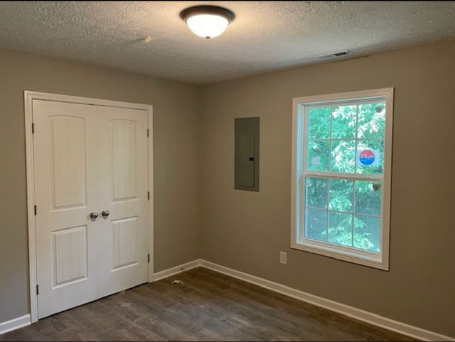 Photo - 300 8th Ave SW Unidad 300