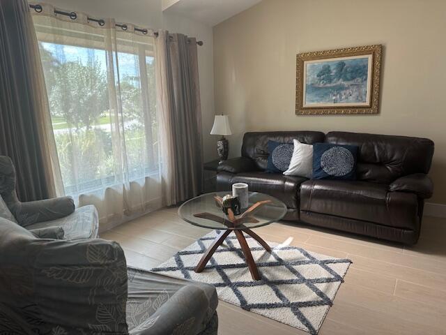 Photo - 1420 Chapparel Way