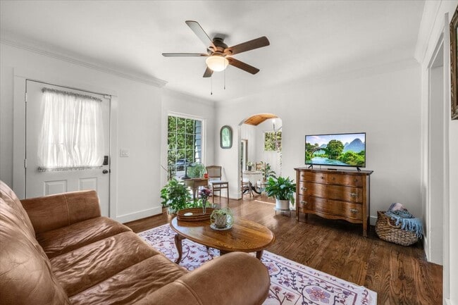 Photo - 3720 Oaklawn Dr