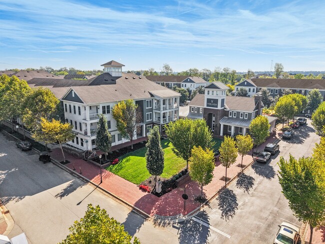 Photo - Veranda at Norton Commons