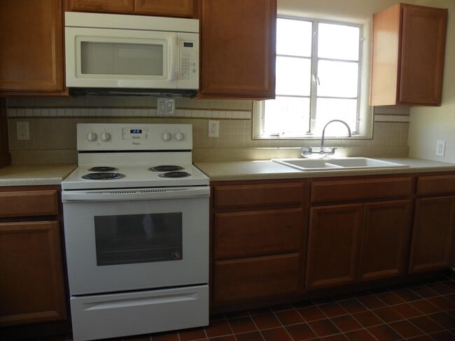 Photo - 522 14th St NW