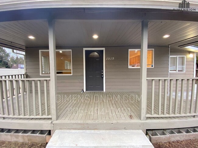 Photo - Cozy 2bed 1Bath with fenced backyard in Kent!