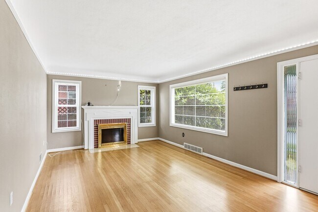 Photo - Charming 3-Bed, 2-Bath Bungalow in North Portland