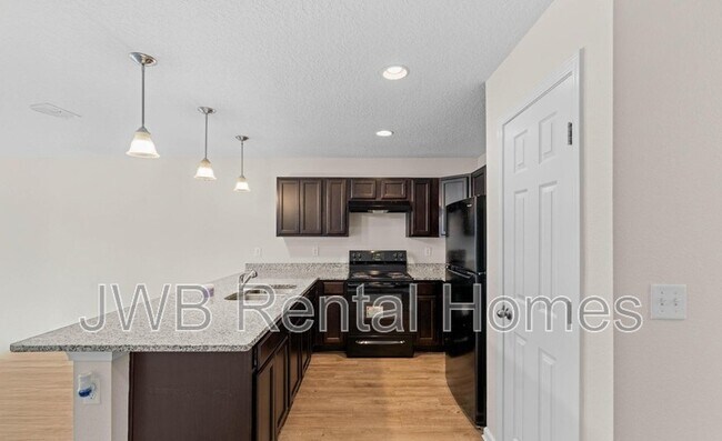 Photo - 5510 Marathon Pkwy