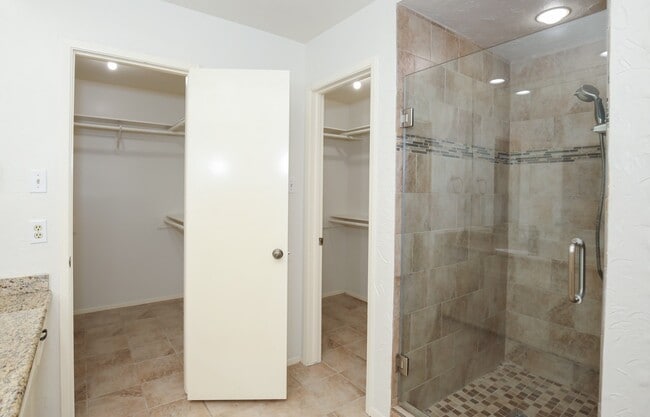 Photo - 3003 Planters St