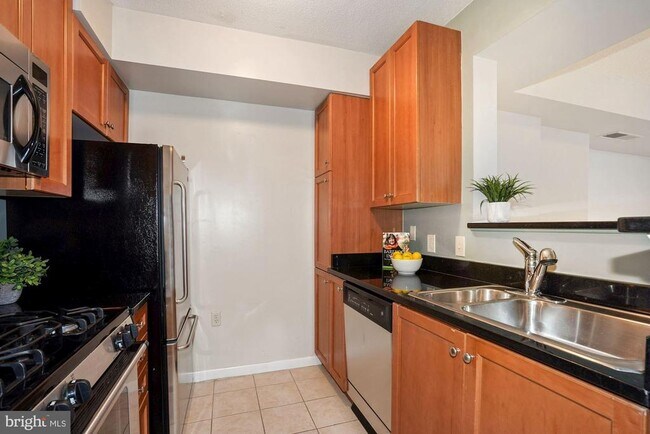 Photo - 851 N Glebe Rd Unit 1809