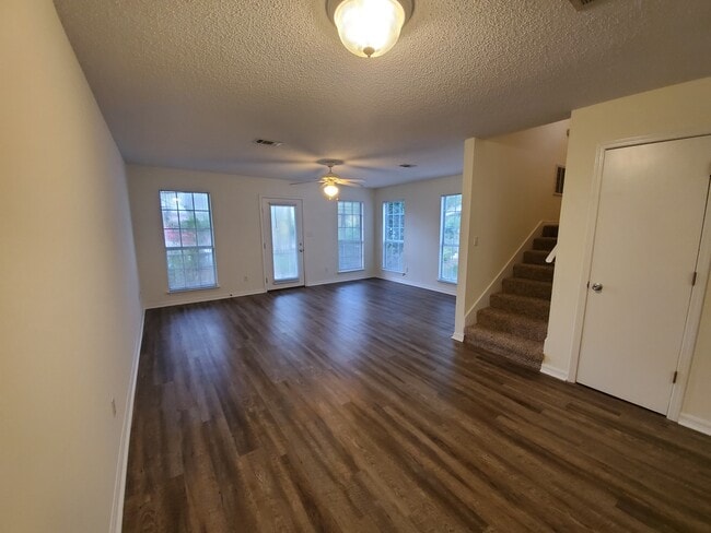 Photo - 62 Jackson's Run