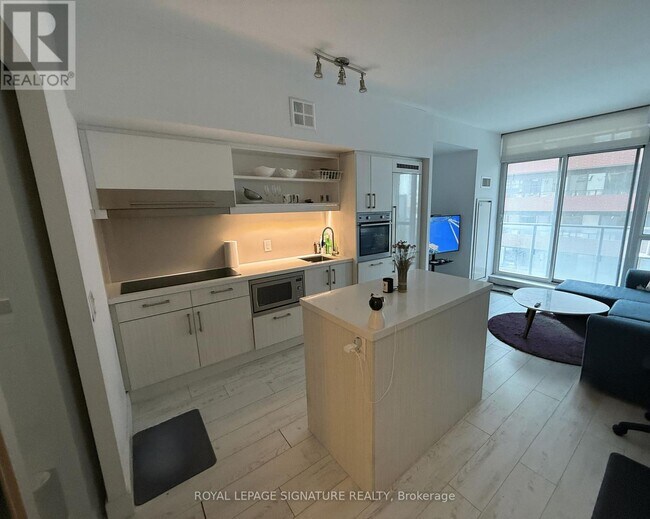 Photo - 39 Sherbourne St Unit 701