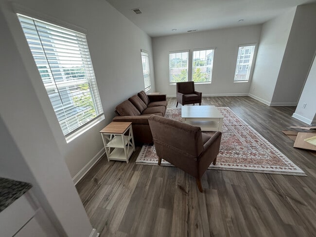 Photo - Room in Townhome on Tears Ln