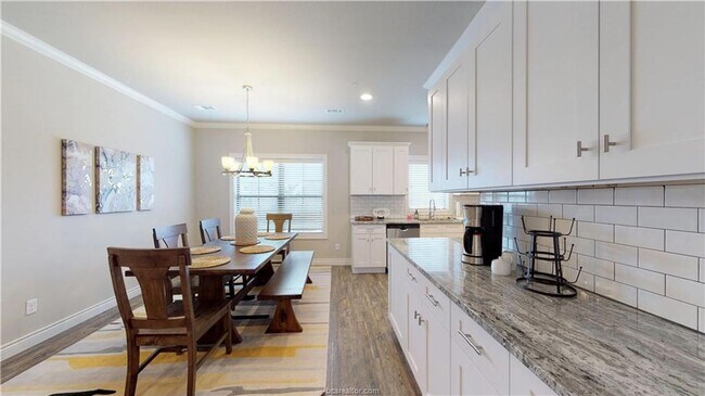Photo - 4 Bed Northgate Townhome Pre-leasing for August Move In!