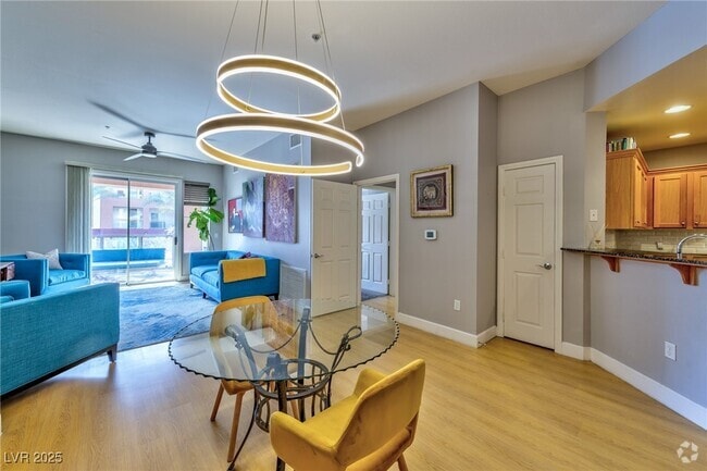 Building Photo - 91 E Agate Ave Unit 307 Rental
