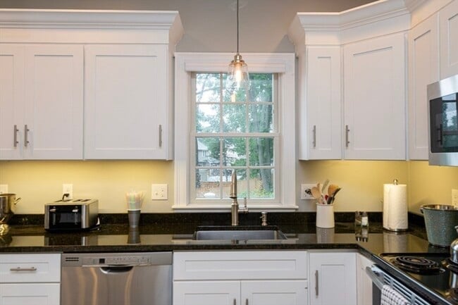 Photo - 127 Bridge St Unidad 1R