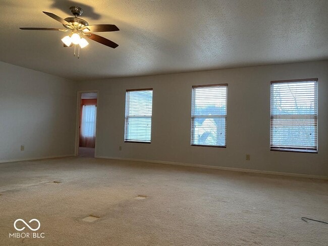 Photo - 15244 Clear St