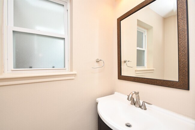 Photo - 12007 Cedar Pass Dr