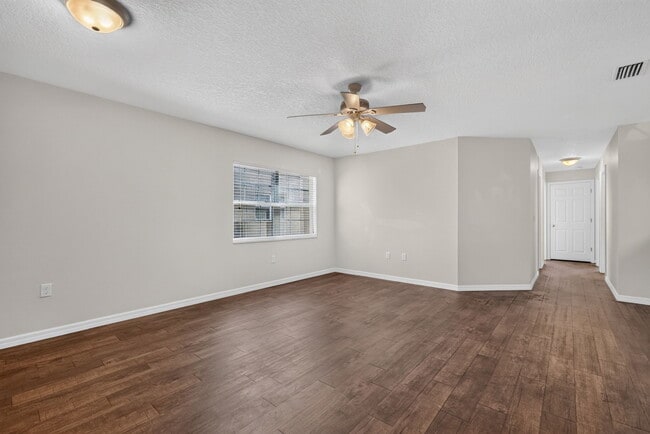 1307 Wood Duck Ln