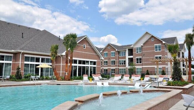 Photo - 25710 TX-494 Loop Unidad b2