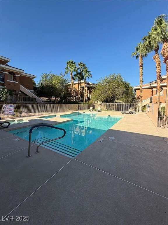 Building Photo - 830 Carnegie St Unit 714