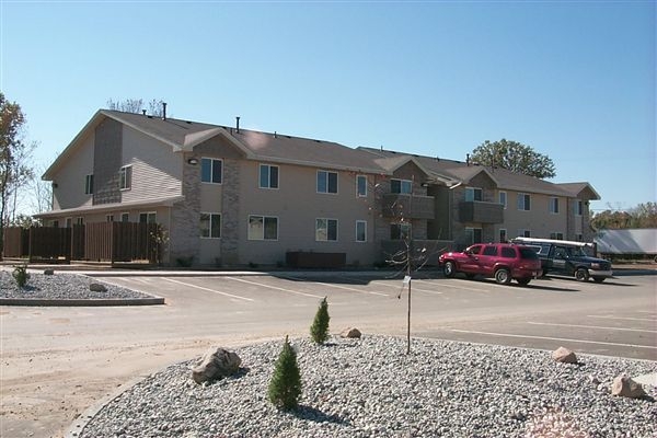 Countryside I, II, III & IV Apartments - Countryside I, II, III & IV Apartments