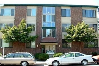 Building Photo - 1 bedroom in Seattle WA 98105 Unit 1 Rental