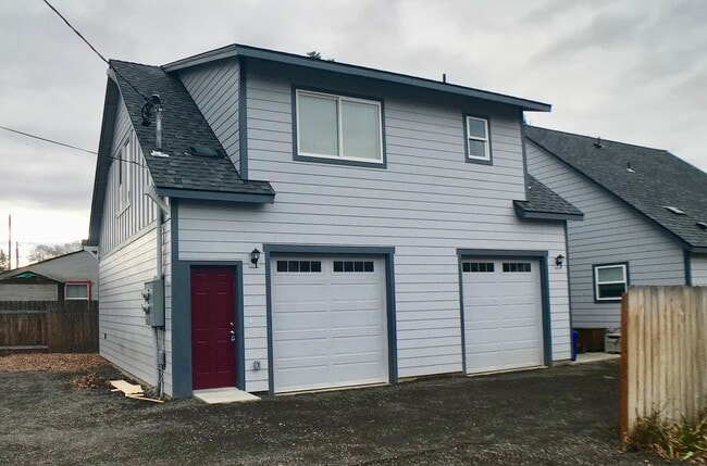 137-332, 334 sw 12th - 137-332, 334 sw 12th Apartment Unit 334 SW 12th ADU