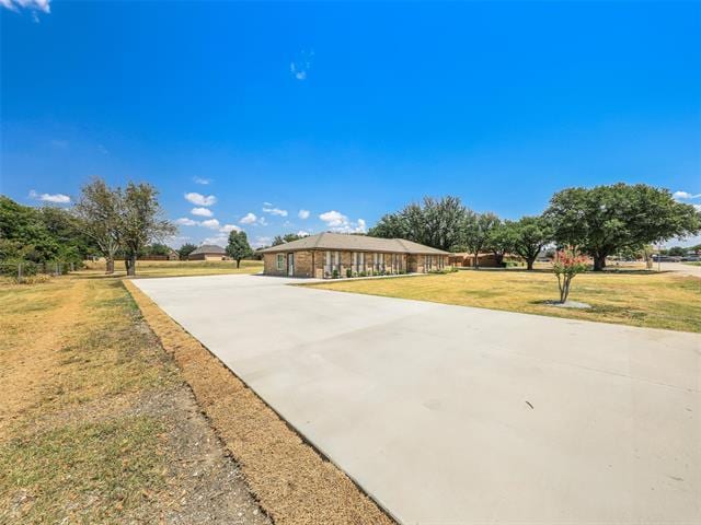 5609 Elisa Ln