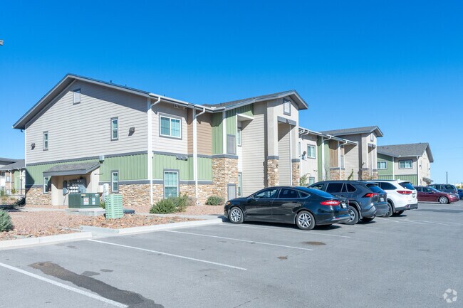 9500 Kenworthy Dr - Patriot Place