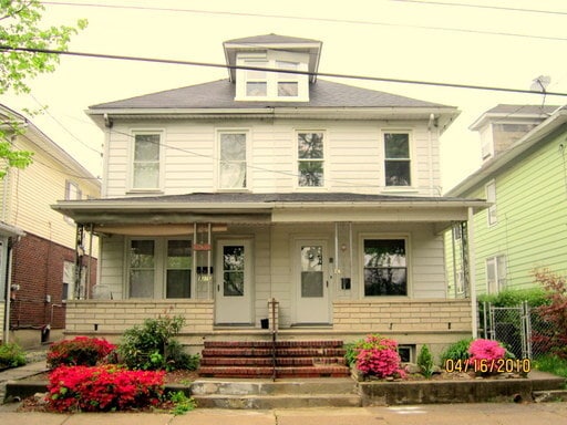 Building Photo - Quiet Wilson home with newer kitchen, off-...