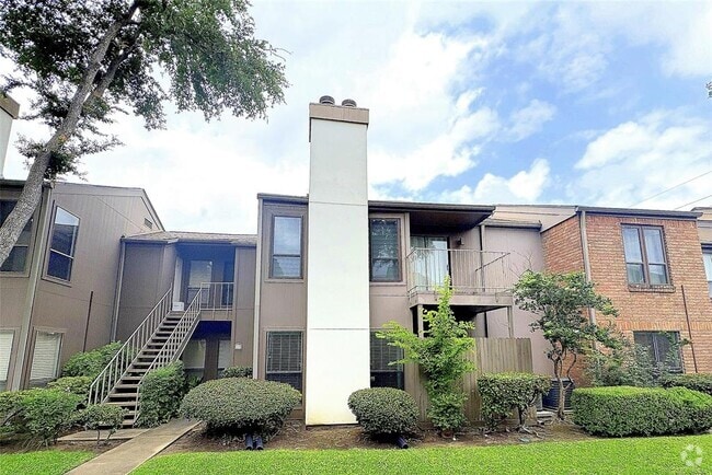 Building Photo - 1201 Bering Dr Unit 39 Rental