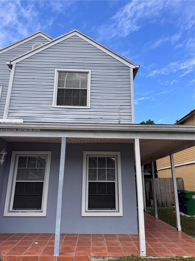 Photo - 3410 Java Plum Ave